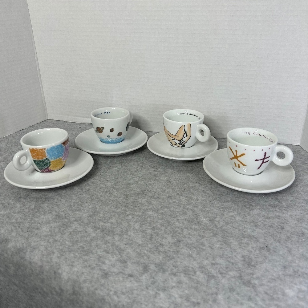 Illy Expresso Cups and Saucer Art Collection 1992 Richard Ginori Set of Four